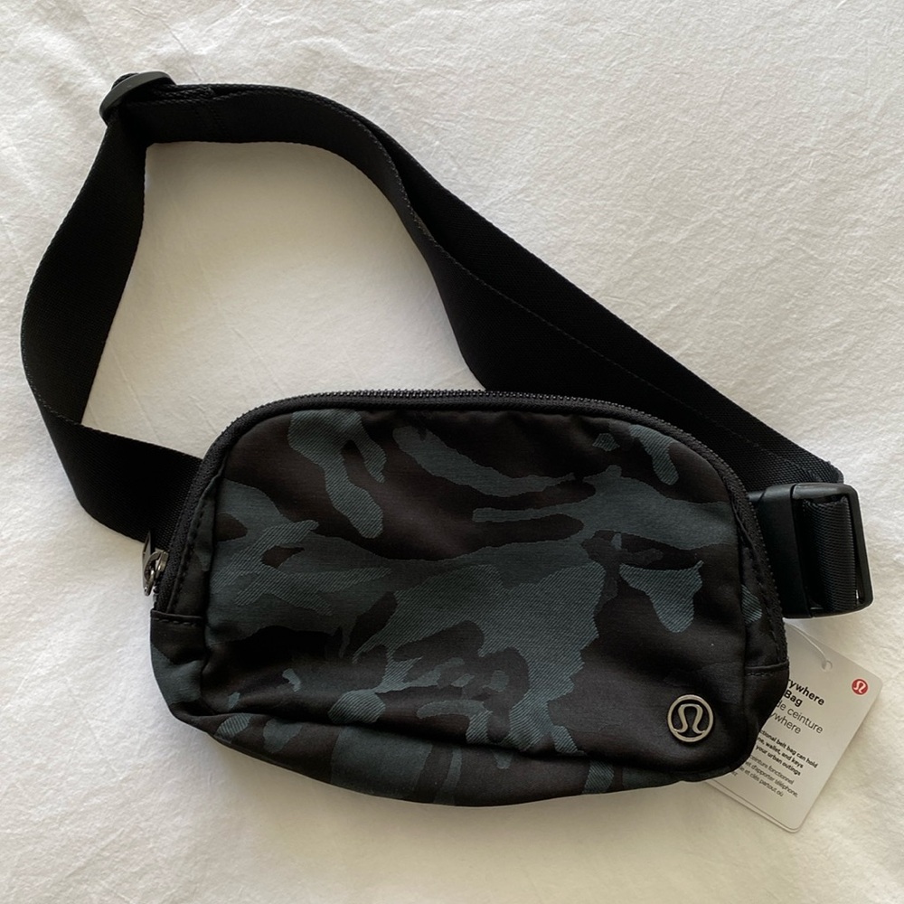 Lululemon Everywhere Belt Bag Fragment Camo black/deep coal